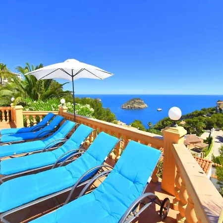 Casa Castillo Al Mar *